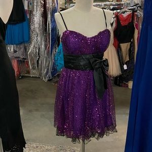 Brand new Jessica short glamour dress, size 7